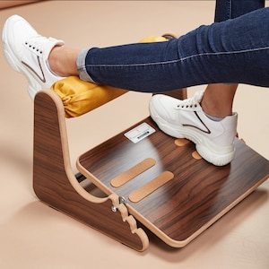 Adjustable ergonomic under desk foot rest office gifts