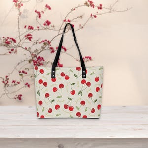 Cherry Dreams Elegante Damenhandtasche - Tote aus veganem Leder mit Reißverschlusstasche hinten, Cherry Tote Bag, Schultertasche