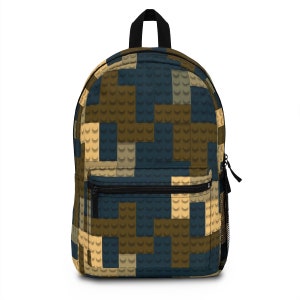 Sac à dos camouflage avec blocs de construction. Cartable camouflage. Sac à dos avec dos rembourré.