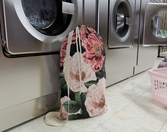 ヴィンテージフローラルランドリーバッグ：スパンポリエステルの巾着とストラップ付き