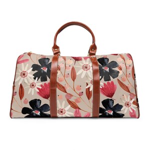 Vintage Blumen wasserdichte Reisetasche. Damen Reisetasche. Vegan Leder Reisetasche. Tasche tragen.