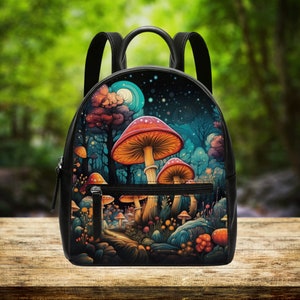 Mochila del Bosque de Hongos Encantados. Mochila de piel sintética. Bolso mochila para mujer. Regalo para ella. Regalo único. Mochila para ella, interior grande.