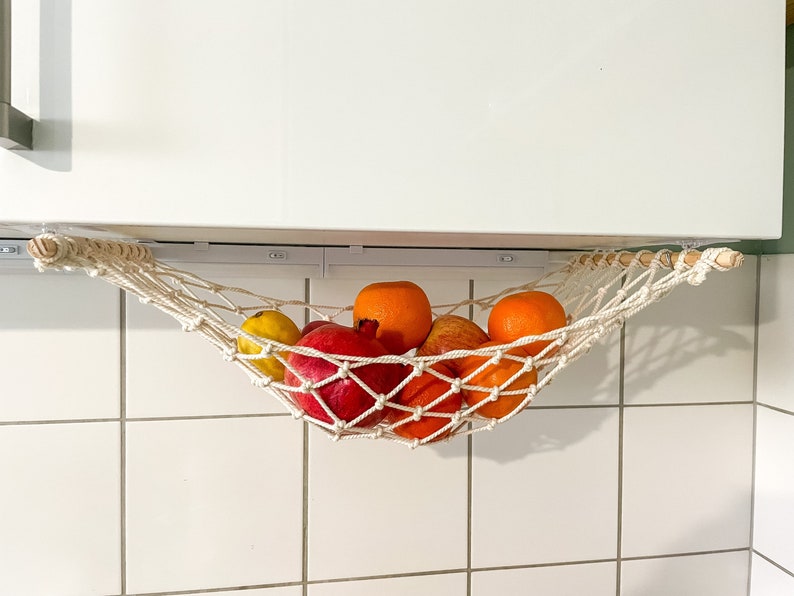 Fruit Hammock en Macrame for Under Kitchen Cabinet, Space Saver Storage for Vans, Gift for Mom image 3