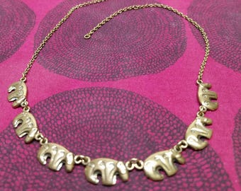 Collier Kalevala en bronze appelé l'ours
