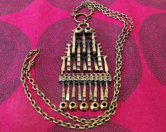 Collier hibou conçu par Pentti Sarpaneva pour Turun Hopea Oy