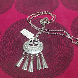 Silver Kuutar halsband tillverkat av Kalevala Koru