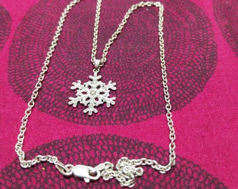 Silver necklace called Snowflake made by Kalevala Koru