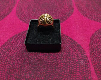Halikko Spiral Ball ring made by Kalevala Koru in Finland