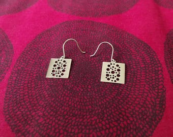 These earrings are called the Ant's path