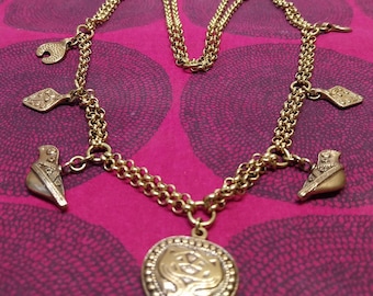This necklace is called Aarre Kääty, Treasure necklace made by Kalevala Koru in Finland