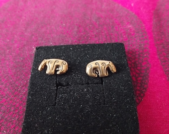 Kalevala the Bear earrings made of bronze