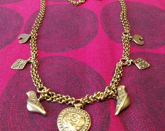 Kalevala Treasure necklace "Aarrekääty in Finnish" made by Kalevala Koru