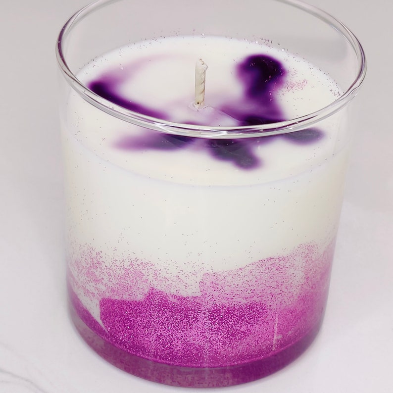 Marbled Coconut Soy Wax Candle 9 OZ Hand Poured with Floral / Musk / Fruity Aroma Just Lavender