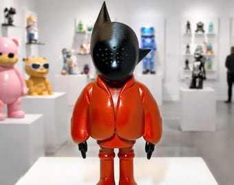 Astro YE Kanye Sculpture Art Toy