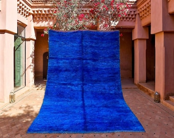 Tapis bleu océan, incroyable tapis abstrait pour votre salon, fait main en laine de mouton bleu royal, inspiré des tribus nomades berbères