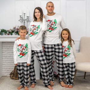 Ensemble pyjama familial de Noël assorti, hauts à empreintes de mains elfes  à manches longues avec pantalon à carreaux vêtements de nuit Loungewear