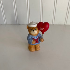 Enesco Lucy & Me Lucy Rigg Boy Bear with balloon I love Dad heart Valentines Day