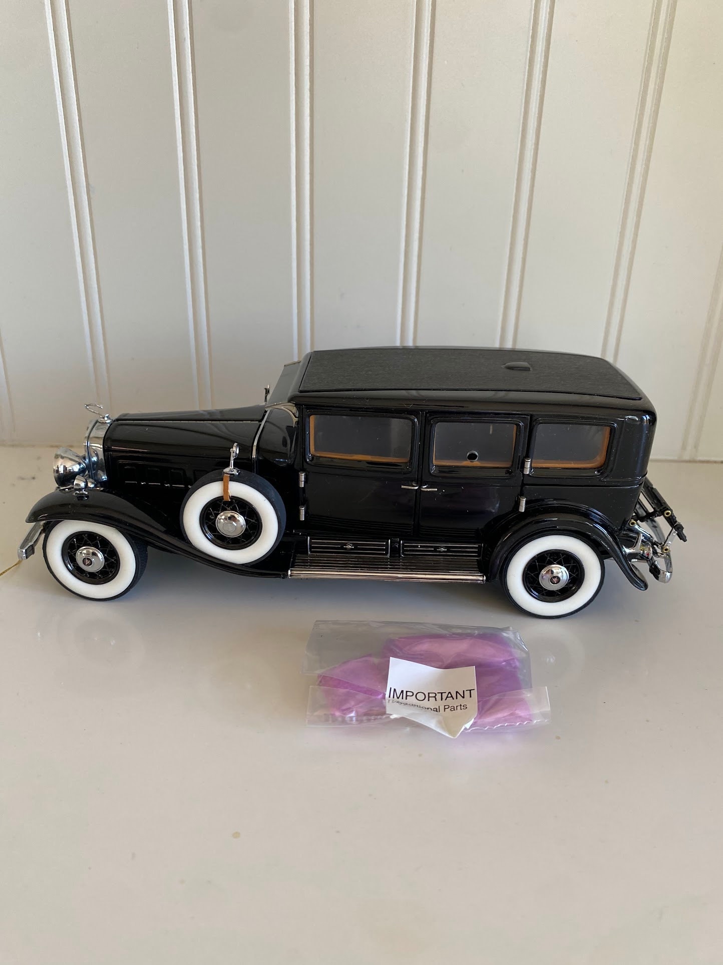 Franklin Mint 1930 V-16, 452 CADILLAC IMPERIAL Sedan