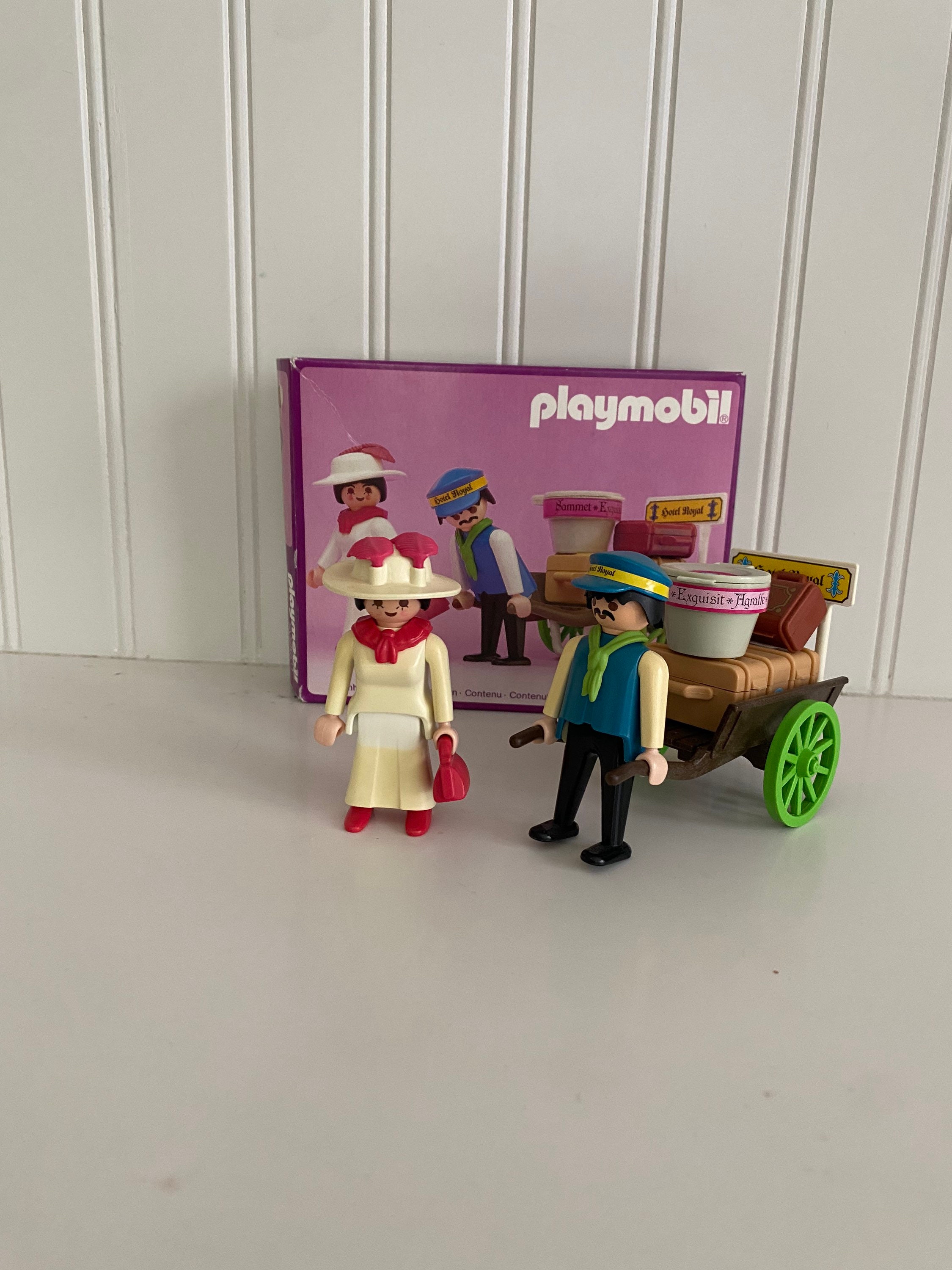 PLAYMOBIL Vintage 5503 – Set Belle Époque Femme Et Porteur (calèche, Chats) – 1990