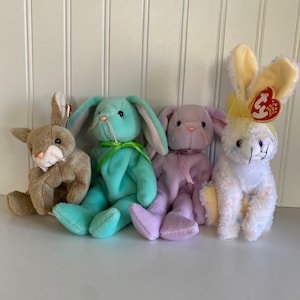 Set of 4 retired Beanie Baby Bunnies-Carrots, Nibbly, Floppity and Hippity
