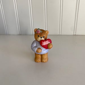 Enesco Lucy & Me Lucy Rigg Bear with I love Grandma Heart