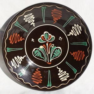 Vintage Hungarian Traditional Folk Plate, Vintage Hand Painted Wall Plate Dishes, Wall Hangings, Folk Art, Flower Design