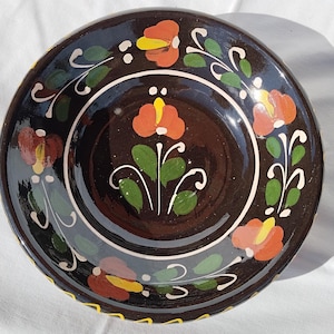 Vintage Hungarian Traditional Folk Plate, Vintage Hand Painted Wall Plate Dishes, Wall Hangings, Folk Art, Flower Design