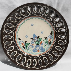 Brown Folk Reticulated Flower Plate, Handpainted Wall Plate, Wall Hanging, Kitchen Decoration, Rare Wall Hanging Plate