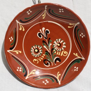 Vintage Hungarian Traditional Folk Plate, Vintage Hand Painted Wall Plate Dishes, Wall Hangings, Folk Art, Flower Design