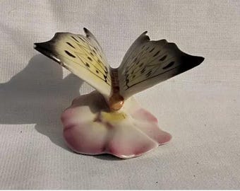 Porcelain Butterfly Ornament, Art Deco, Porcelain Butterfly Decoration Figurine, Vintage Decoration