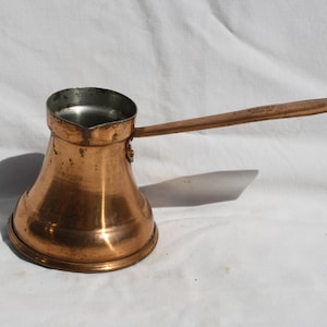 Cafetera turca, cafetera de latón, servidor de café de latón martillado, cafetera rústica antigua de cobre original vintage