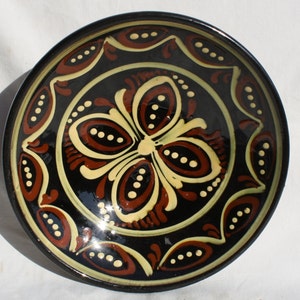 Hungarian Traditional Folk Black Plate, Vintage Hand Painted Wall Plate Dishes, Wall Hangings, Folk Art, Flower Design_