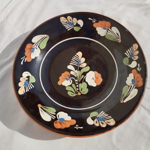 Vintage Black Hungarian Traditional Folk Plate, Vintage Hand Painted Wall Plate Dishes, Wall Hangings, Folk Art, Flower Design Bowl