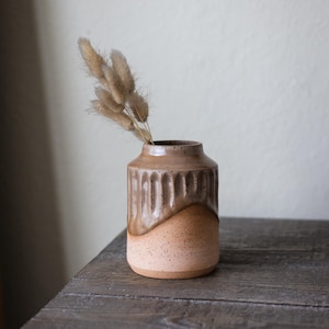 Hand Carved Ceramic Bud Vase – Speckled Brown Clay, Sepia Glaze, Rustic Linear Pattern