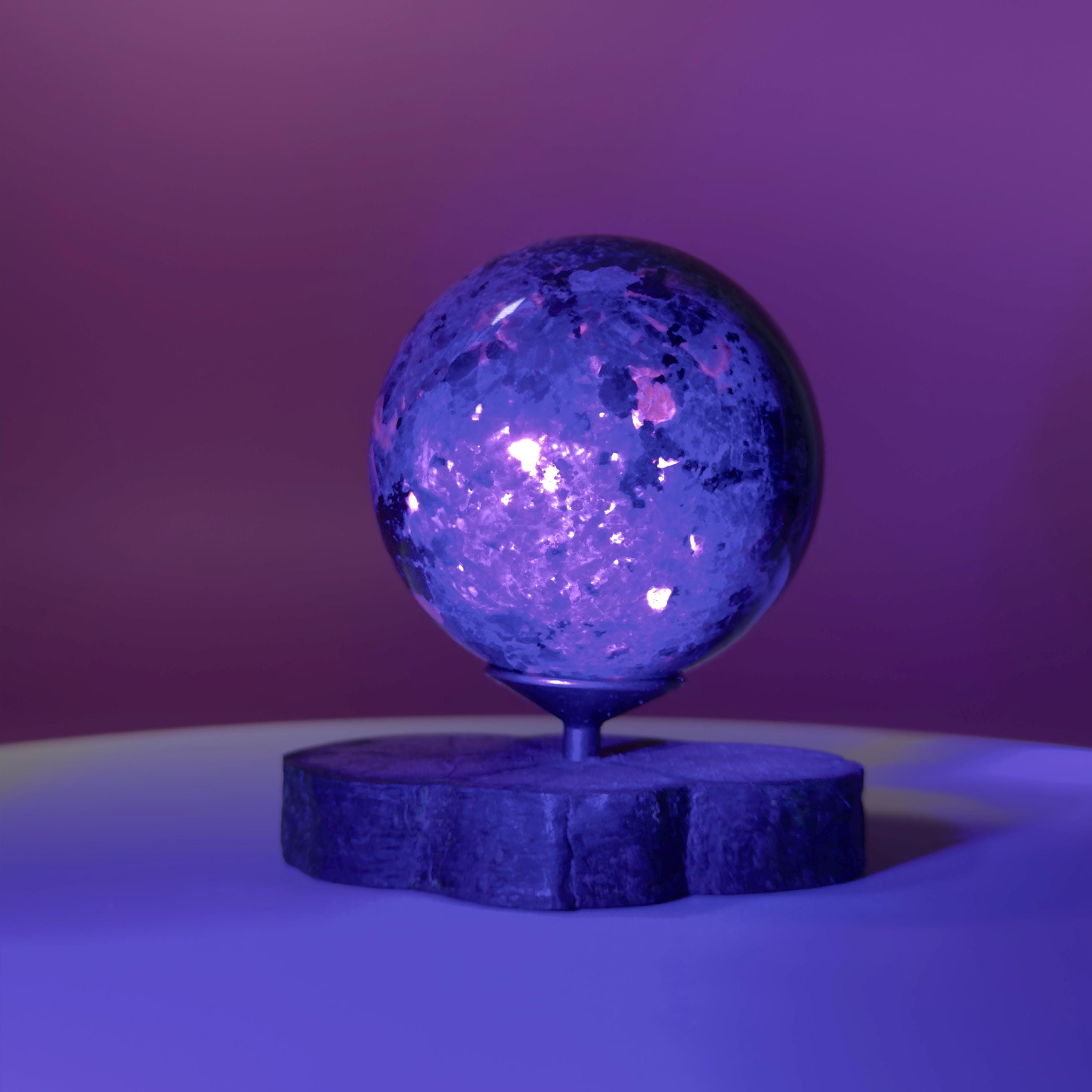 Yooperlite Sphere 414g With Decorative Stand | UV Reactive Crystal