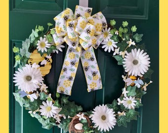 Bumble Bee Wreath for Front Door - 18 inch Grapevine Wreath