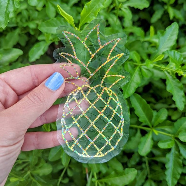 Pineapple Suncatcher Window Cling, Cute Housewarming Gift, Reusable Holographic Rainbow Cling, Suncatcher for Car, Pineapple Room Decoration