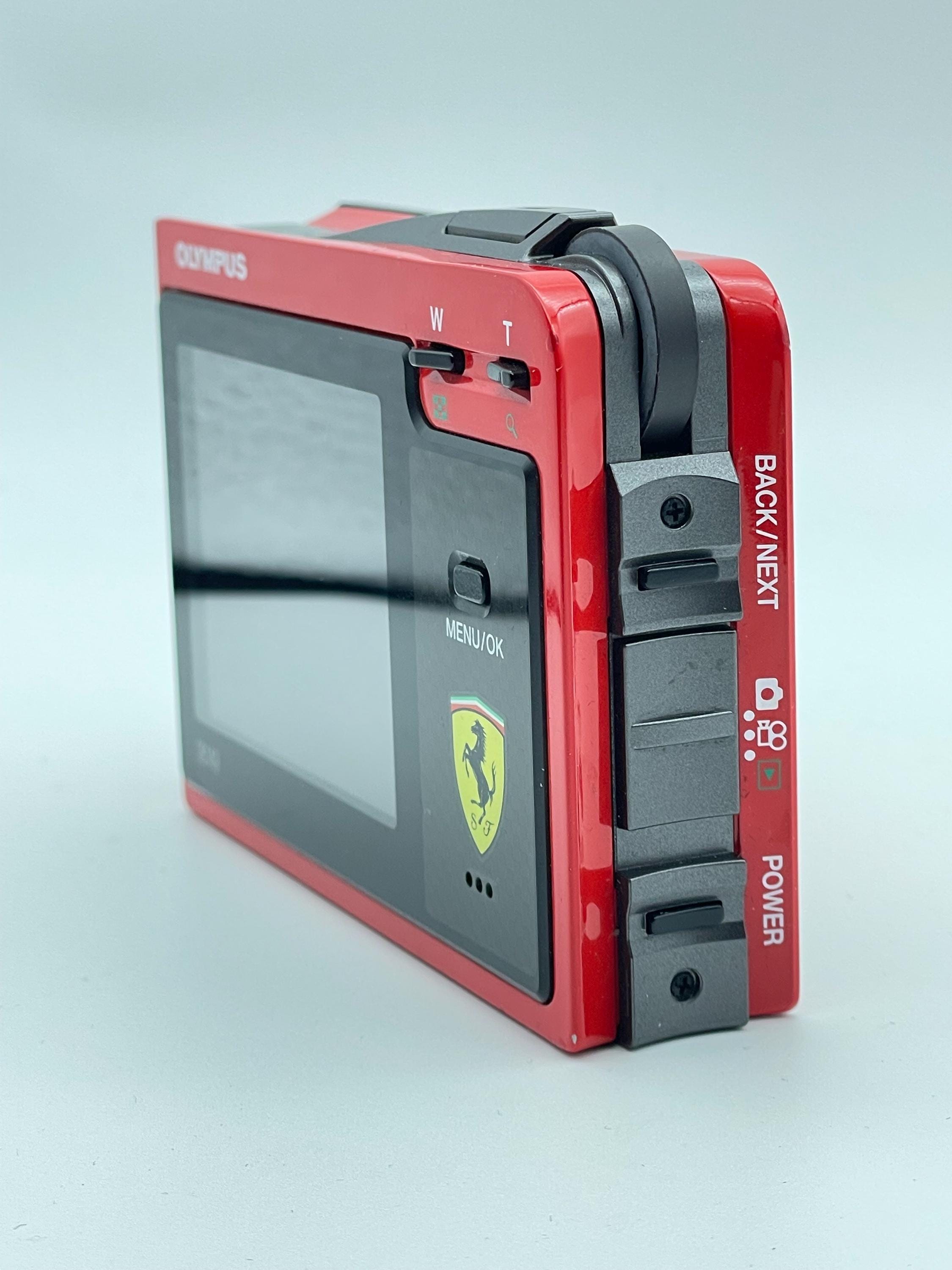 デジタルカメラ Olympus Ferrari Digital Camera 2004 Olympus: Ferrari Digital Model 2004: Digital Photography Review