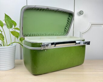 Vintage Retro Green Samsonite Horizon Train Case Tray, Hard-Shell Makeup or Art Supply Suitcase, Denver Colorado