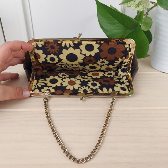 Vintage Brown Evening Clutch with Retro Floral Fa… - image 8