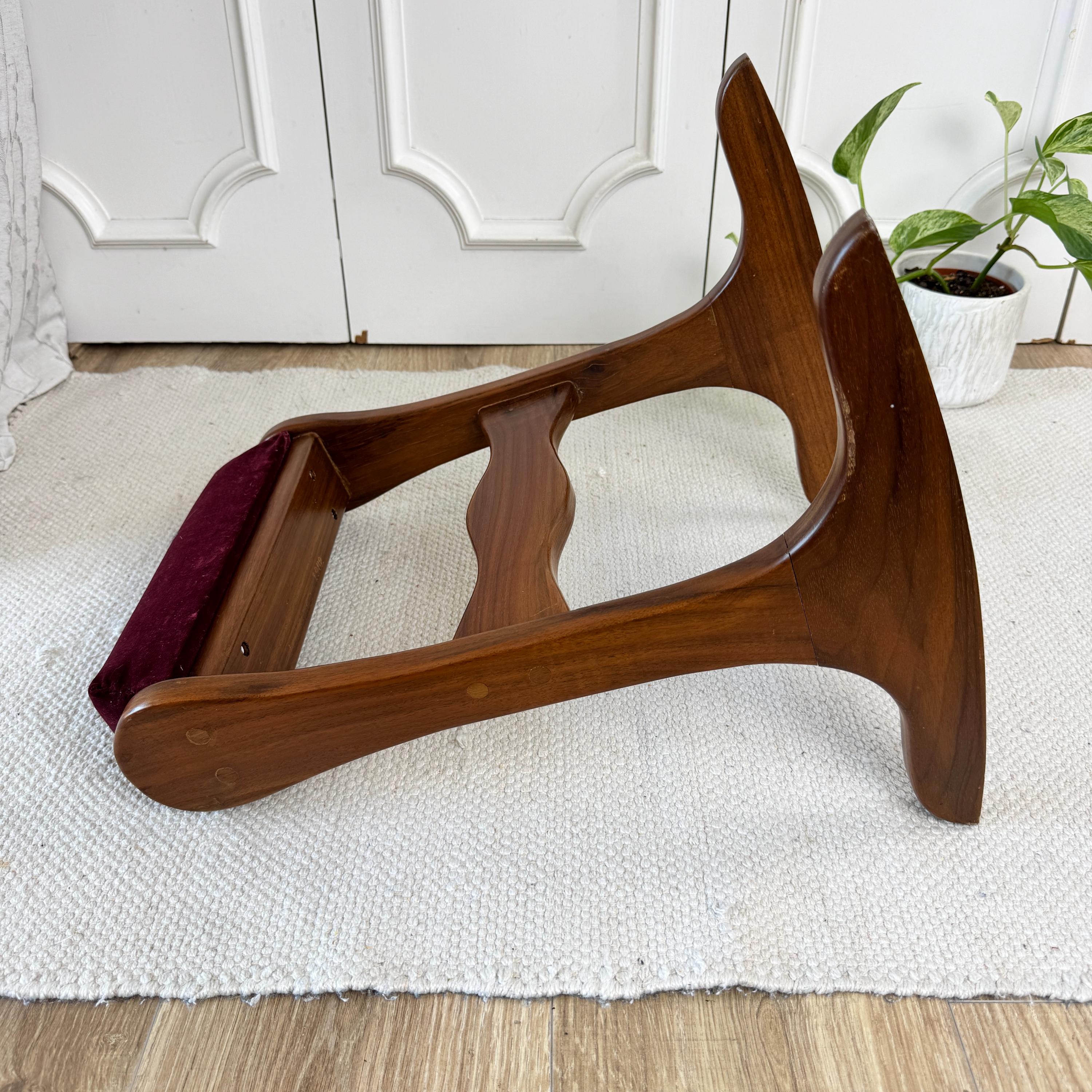 Gout Rocker Vintage Rocking Gout Footstool, Unique Rocking Foot Stool, 19-1/2