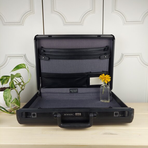 Vintage Black Samsonite HardShell Briefcase, Working… Gem