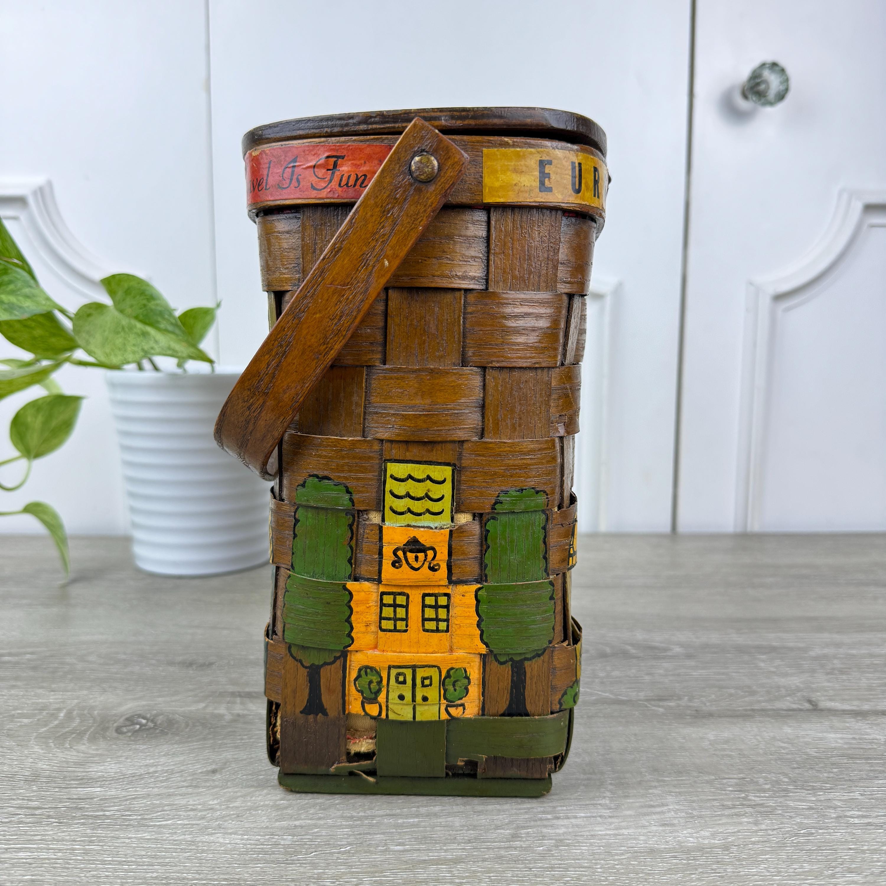 Vintage Caro-nan Basket Purse With Handle, Signed Lidded Decoupage