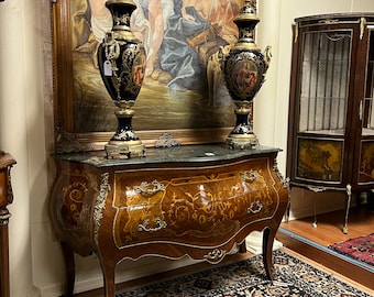French Sophistication: Antique Commode - A Timeless Masterpiece of Elegance