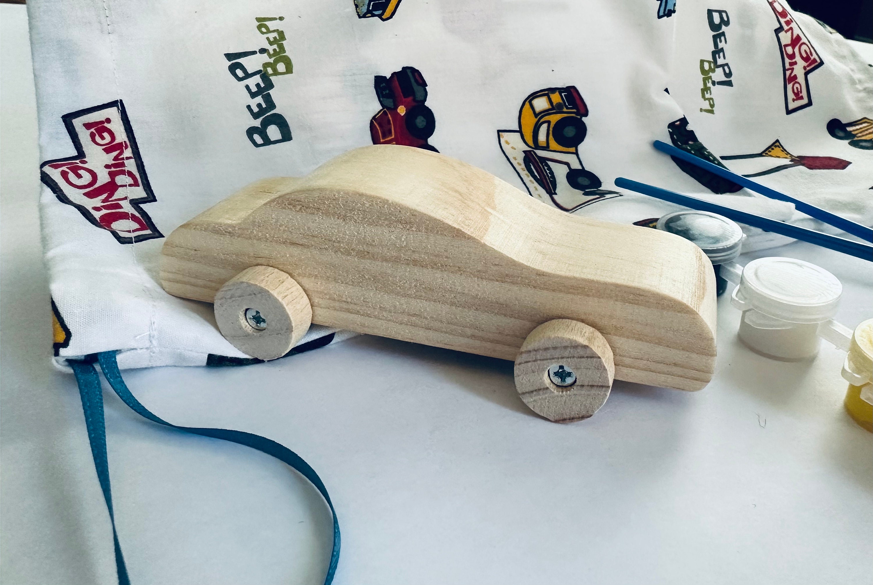 Paint Your Own Small Wood Race Car Painting Kit