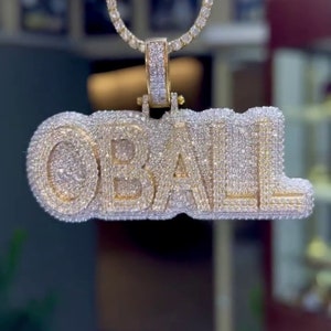 Colgante personalizado de moissanita real en oro de 14 quilates / Joyas personalizadas de moissanita unisex en cualquier letra / Colgante de hip hop aprobado / Regalo de cumpleaños