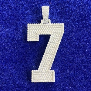 Pingente de número de moissanita VVS personalizado, pingente de letra personalizado masculino de 2,50 polegadas, testador de diamante aprovado, pingente de moissanita com número da sorte, presente de aniversário