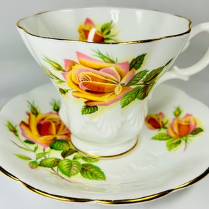 ROYAL ALBERT - Cup Saucer - Yellow Rose - Lyric Shape - (As New!)