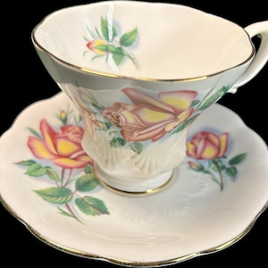 ROYAL ALBERT - Cup Saucer - Pink & Yellow Rose - Lyric Shape (Shells) (As New!)