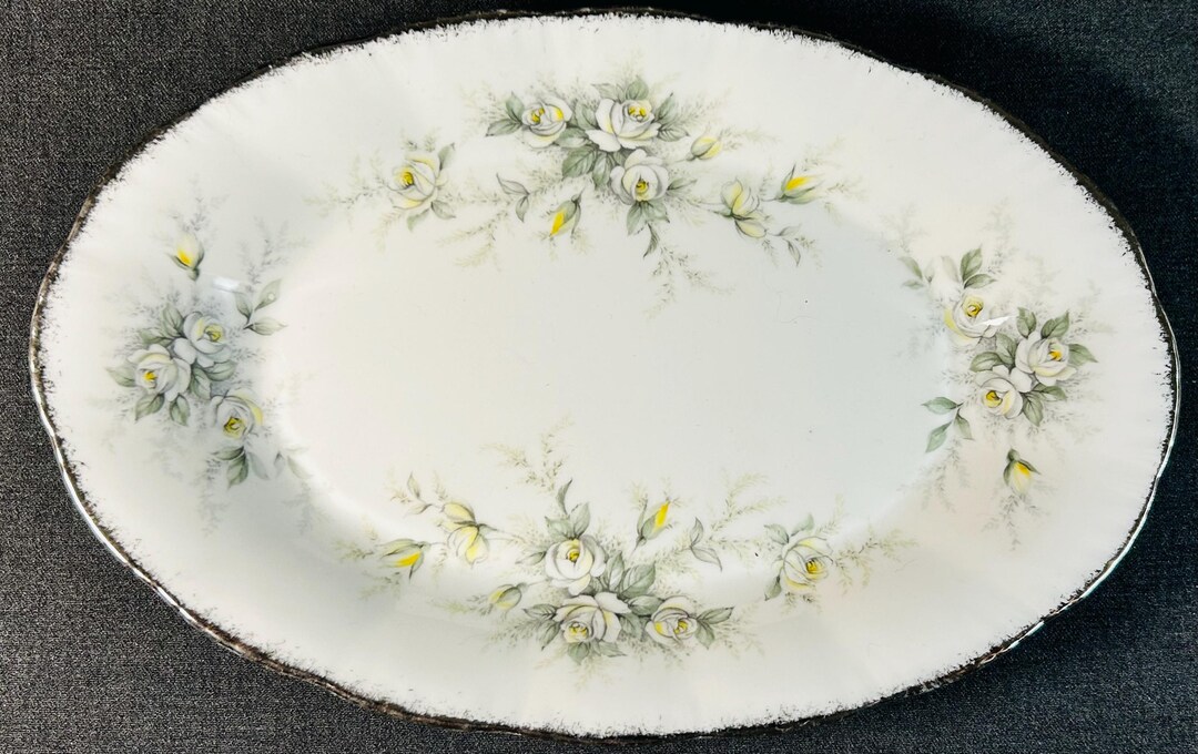 Service à Thé Ancien Paragon First Love Os Chine Bordure Argent - 8 Personnes, Années 50